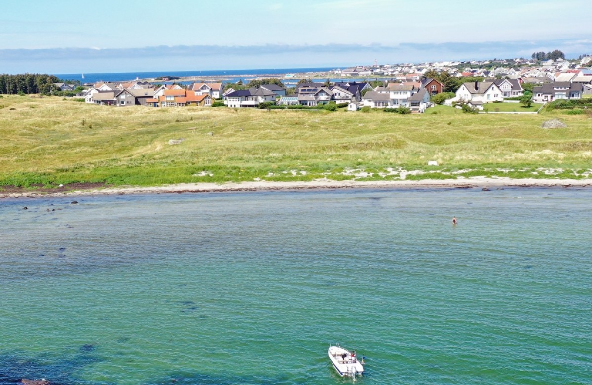 die Meeresbucht Bausje hinterm Haus